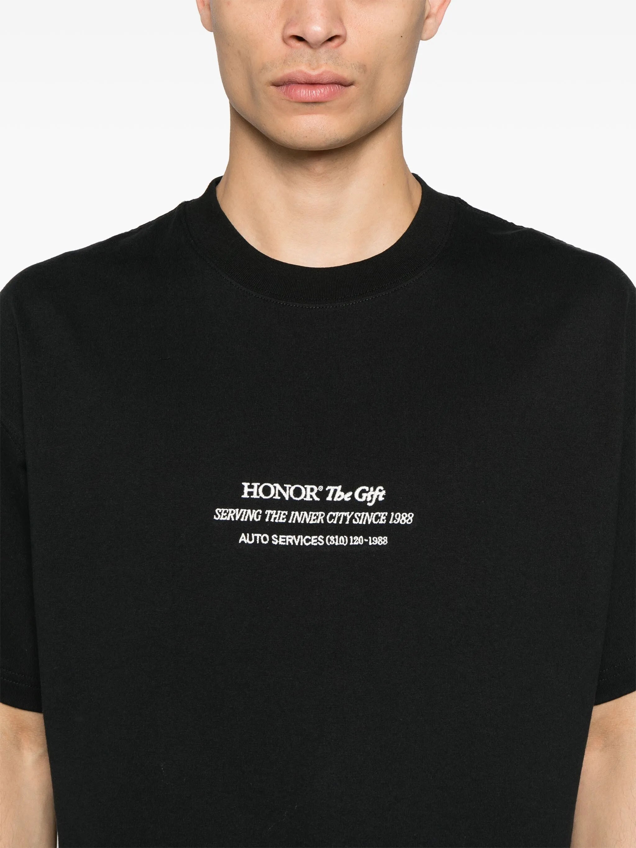 2576031