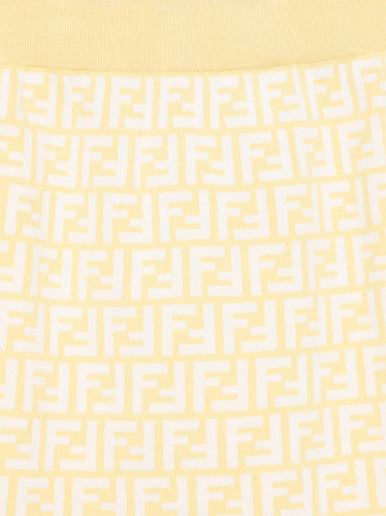 2556146