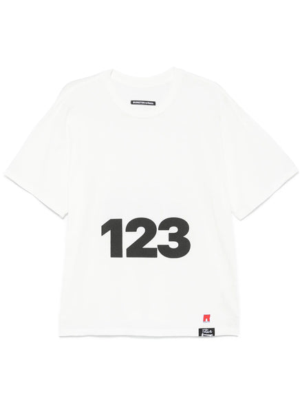 2575951