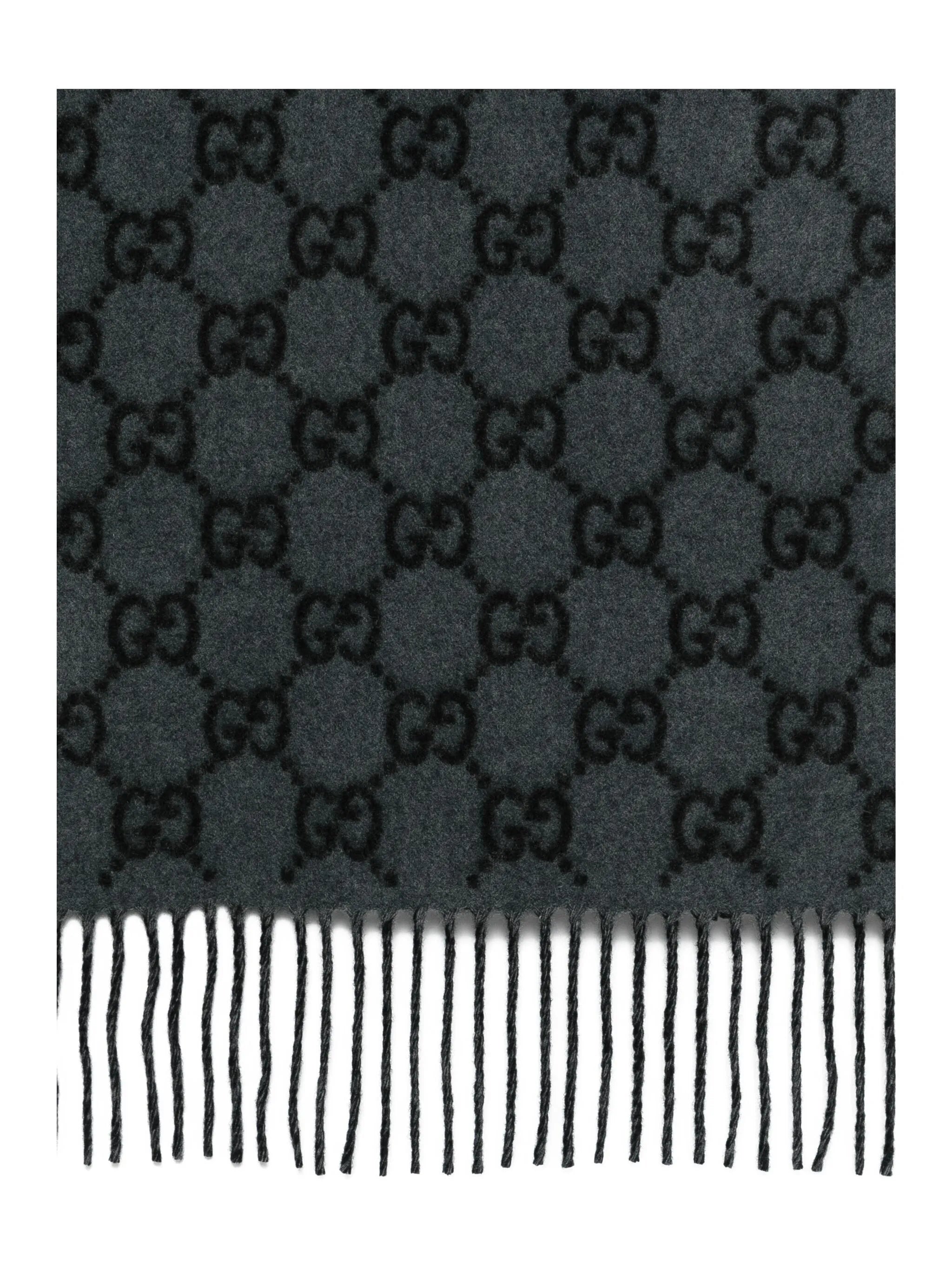 2738776
