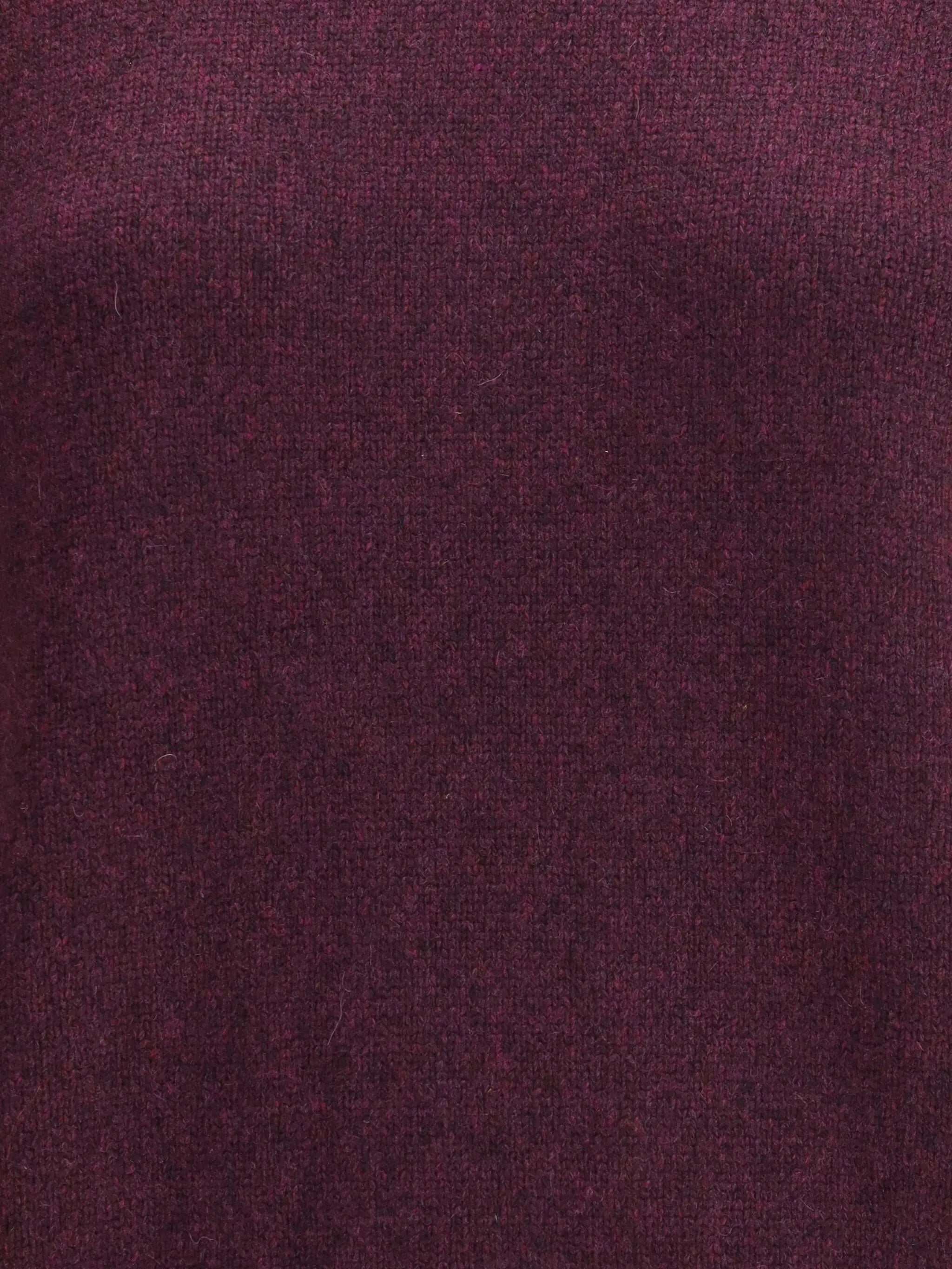 2687004