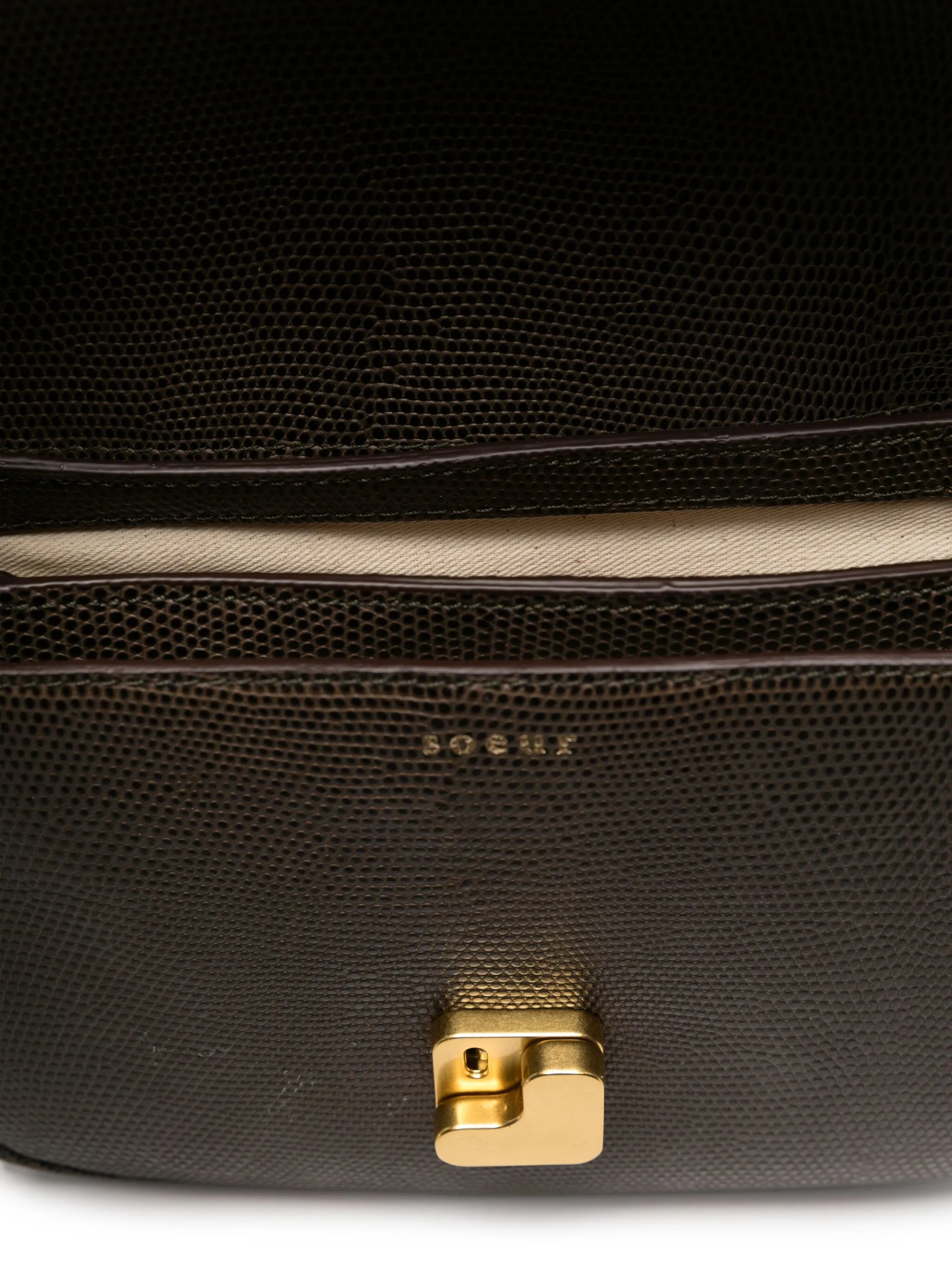 2661550