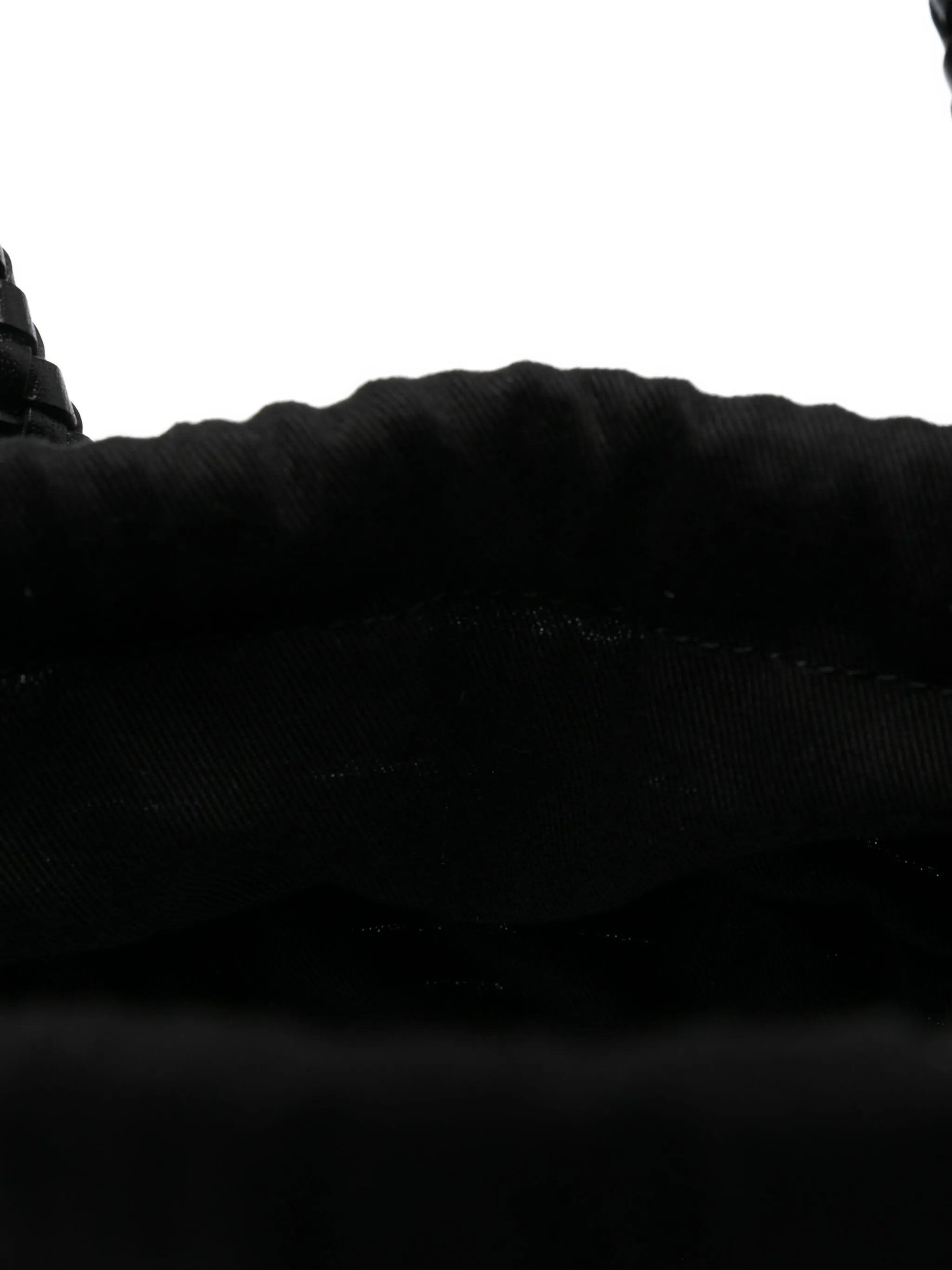 2686021