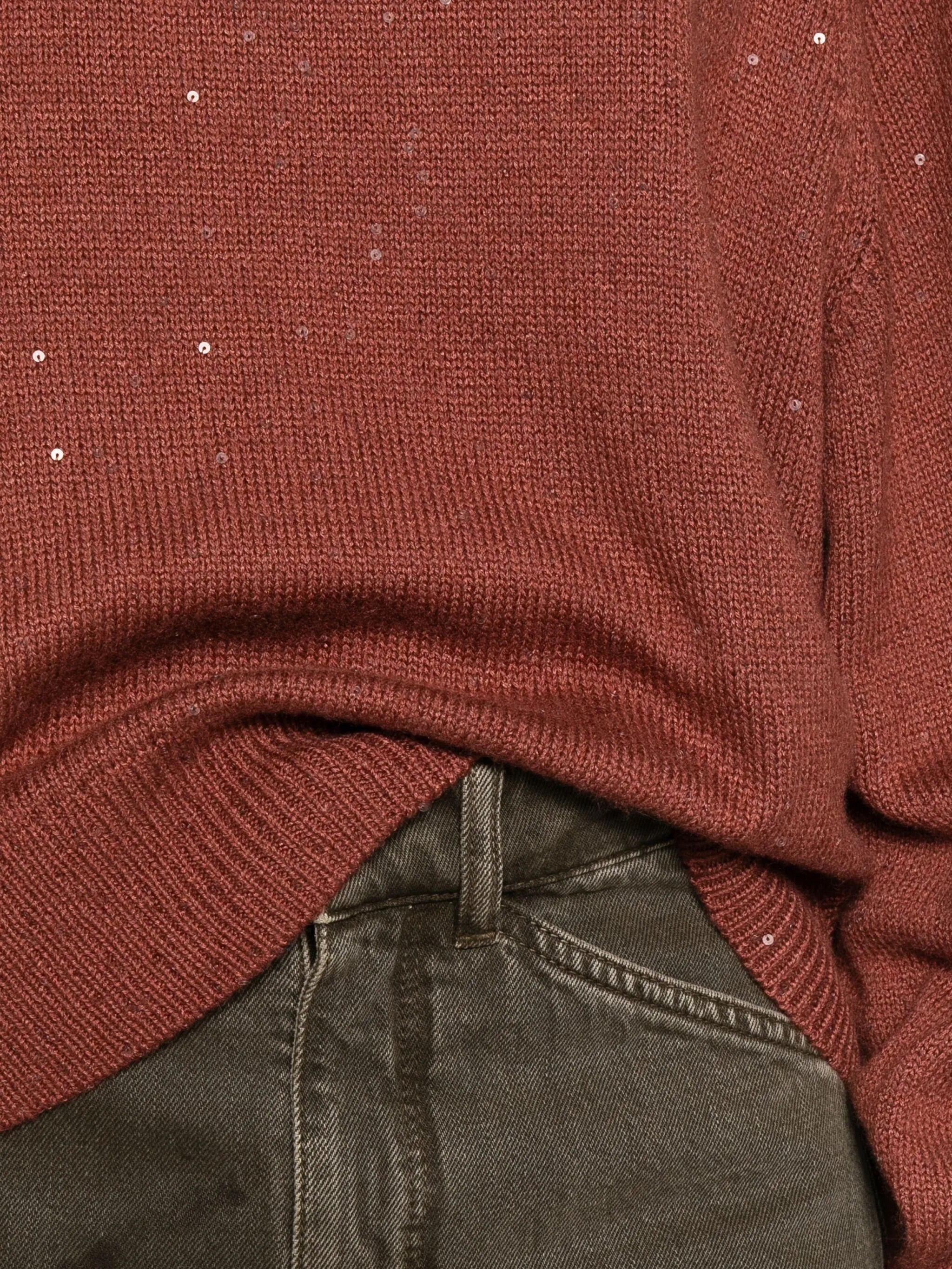 2687233