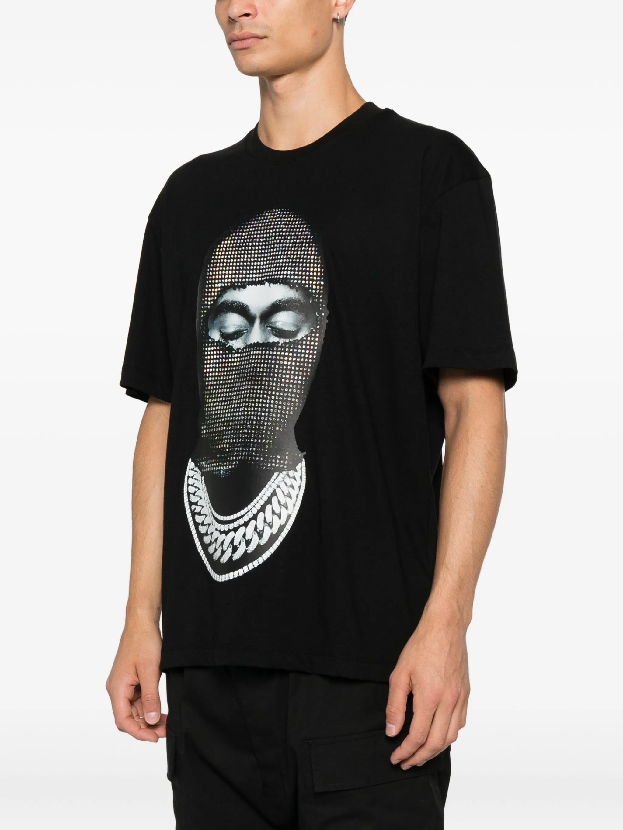 2758174