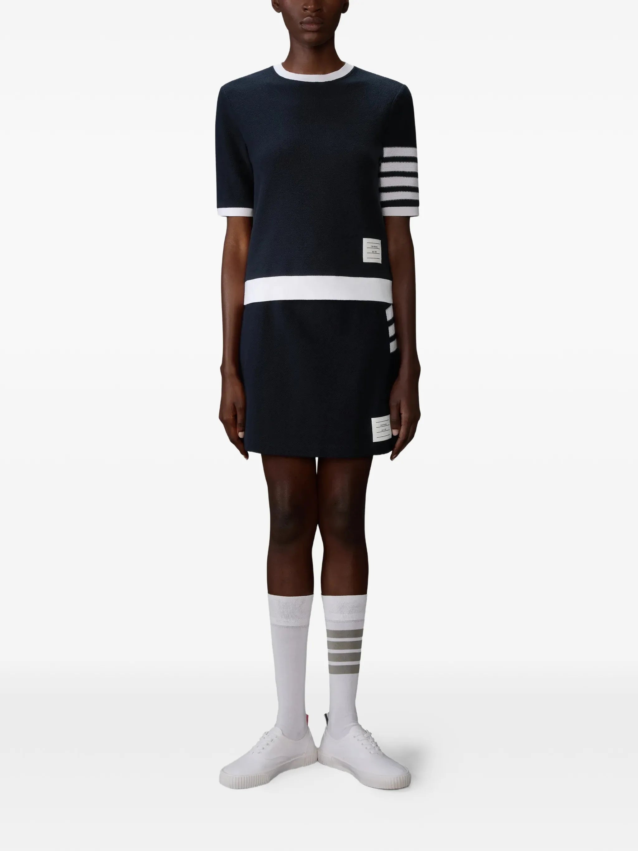 2873987