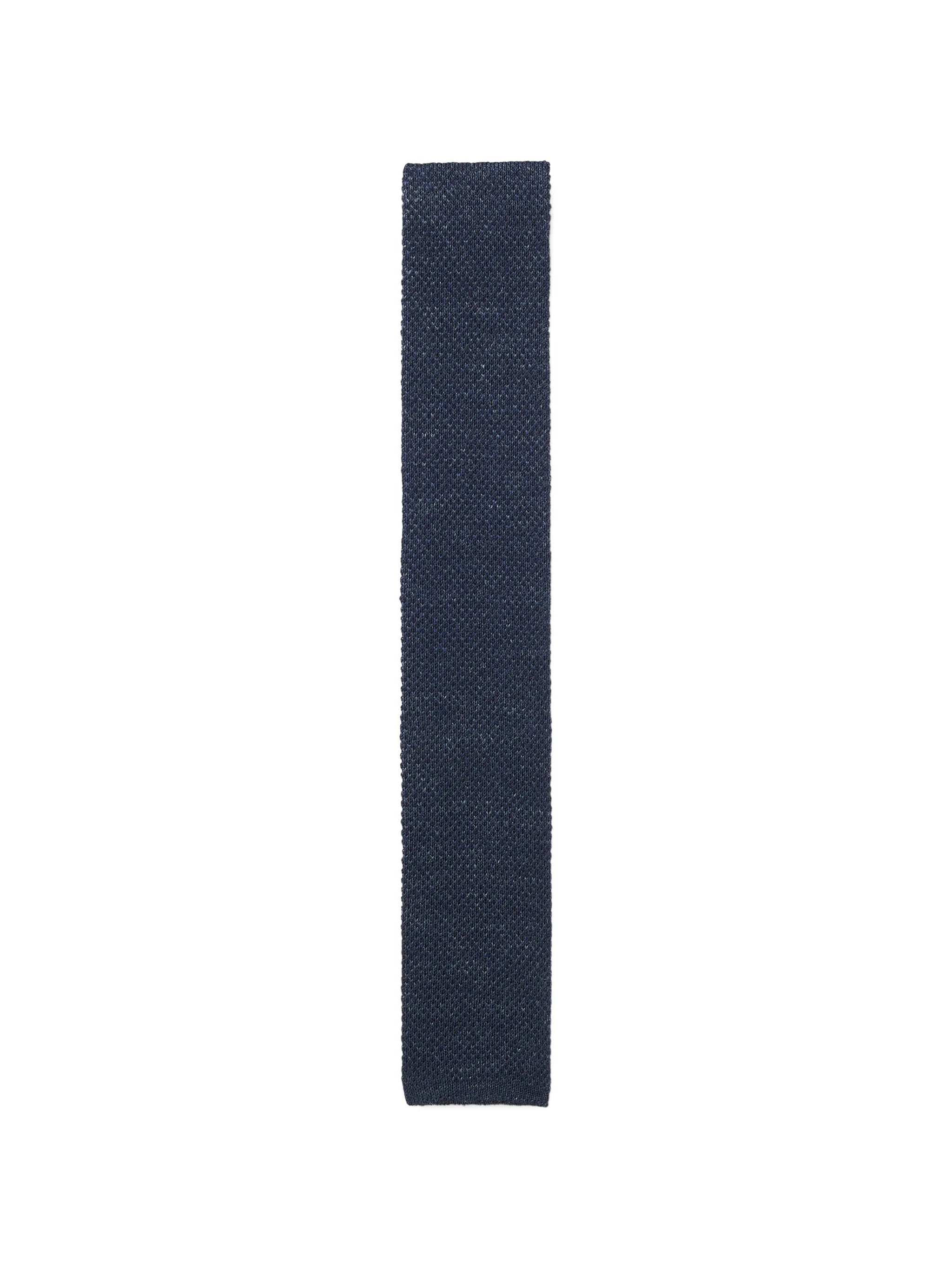 2890613