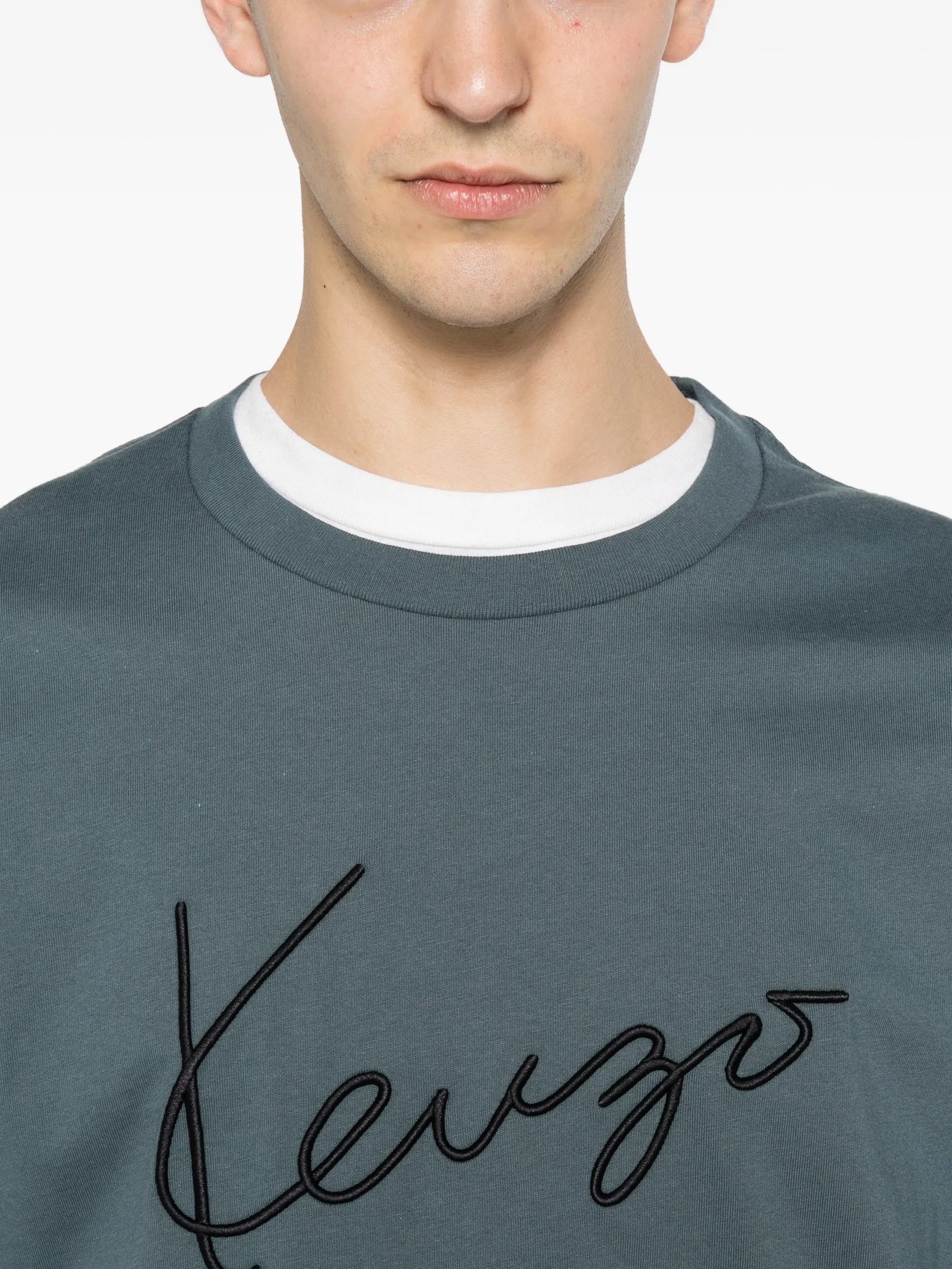 2942290