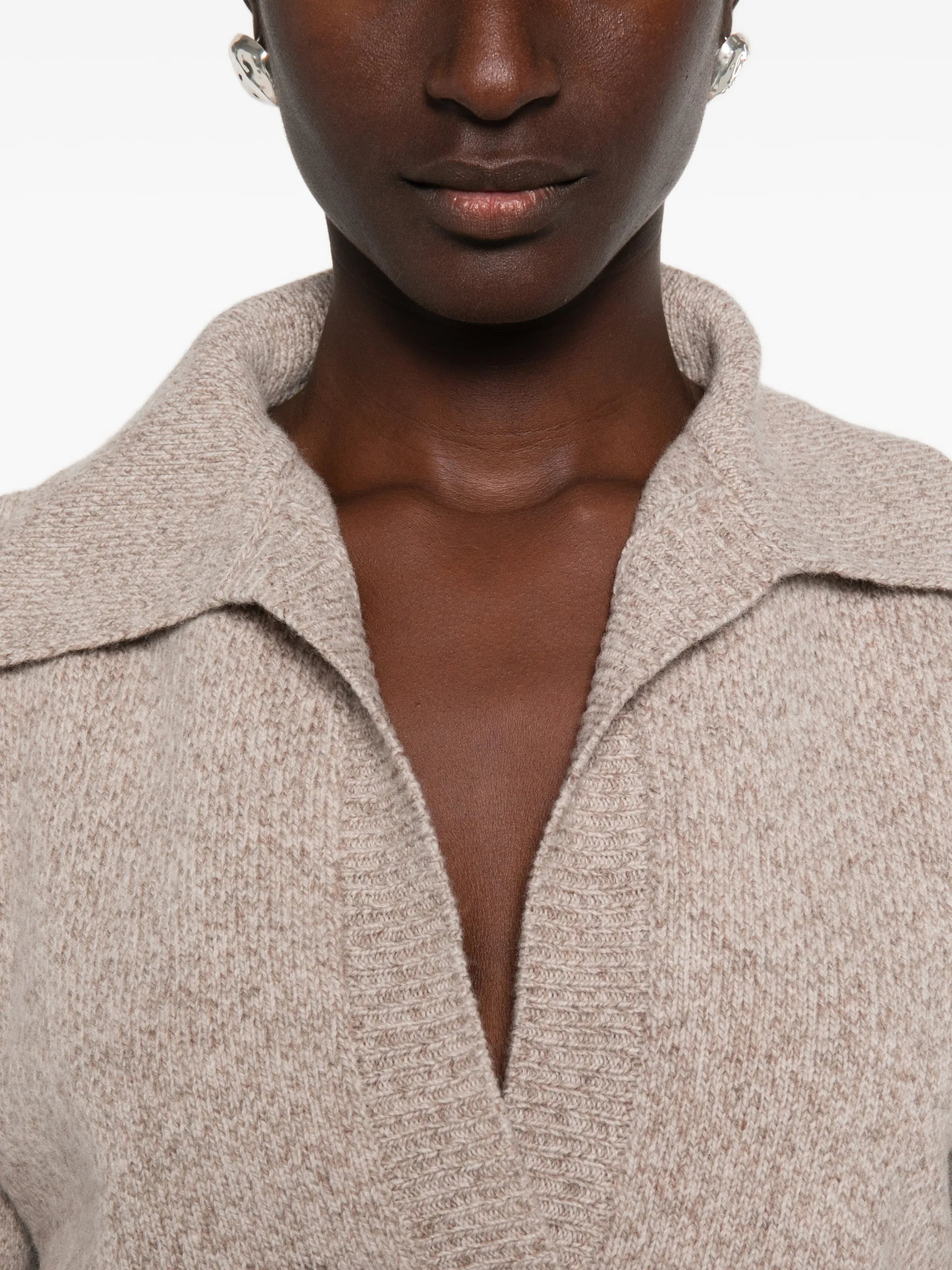 3073147 - Ely Ely | ERALDO