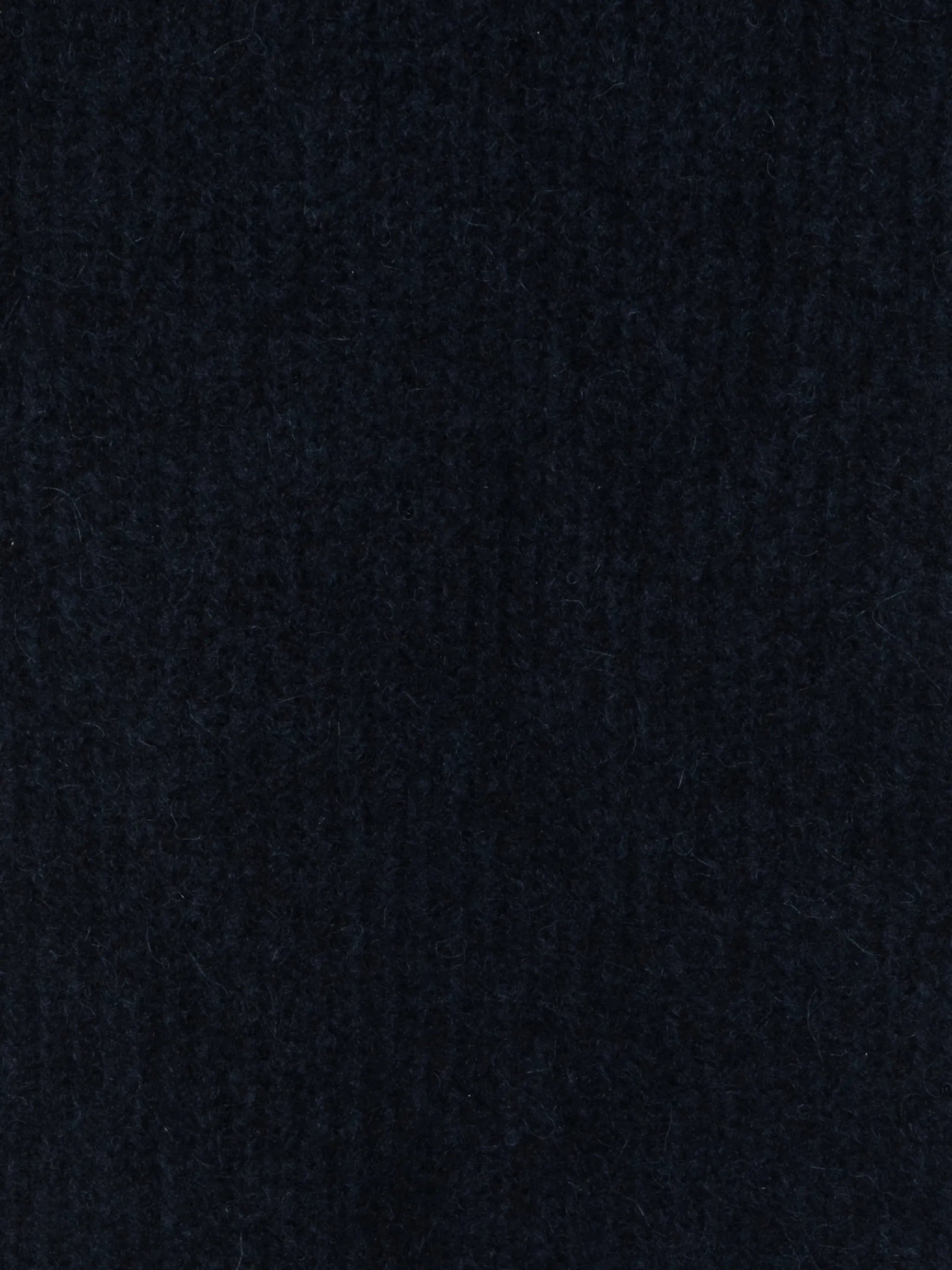 3042558