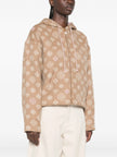 2972573