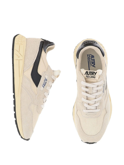 2993991