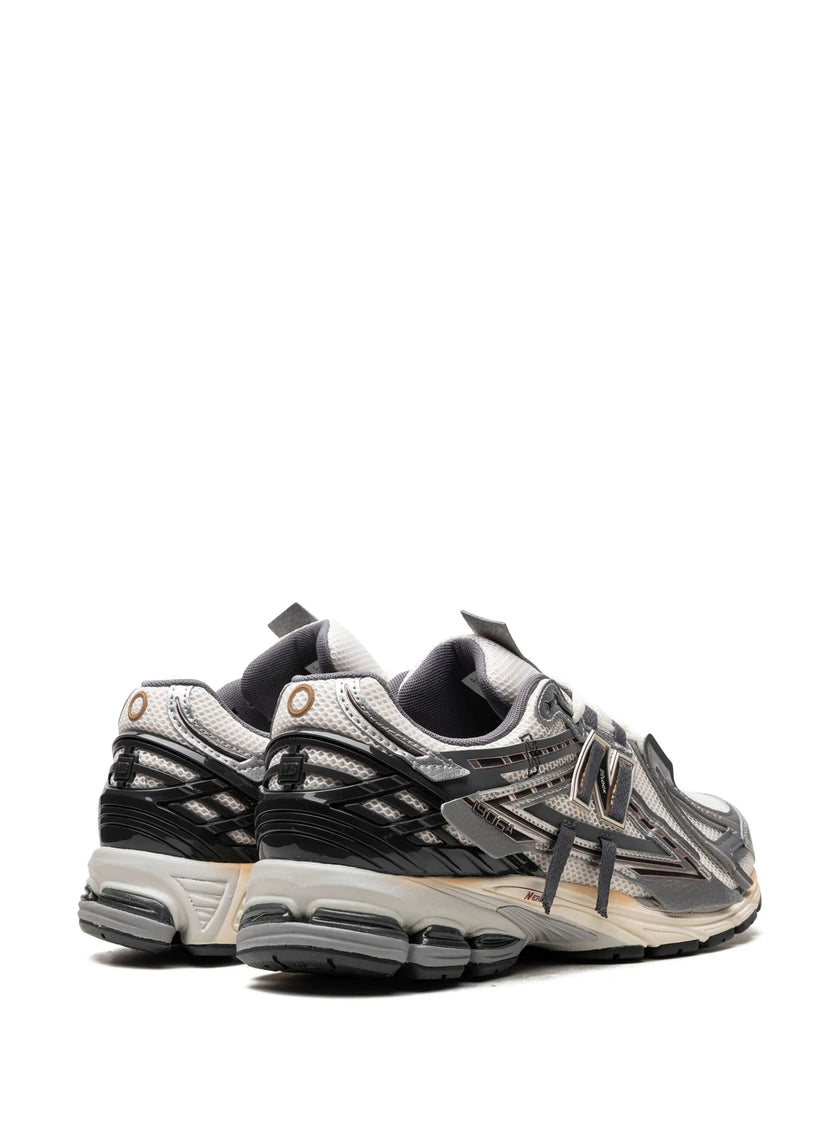 2996712