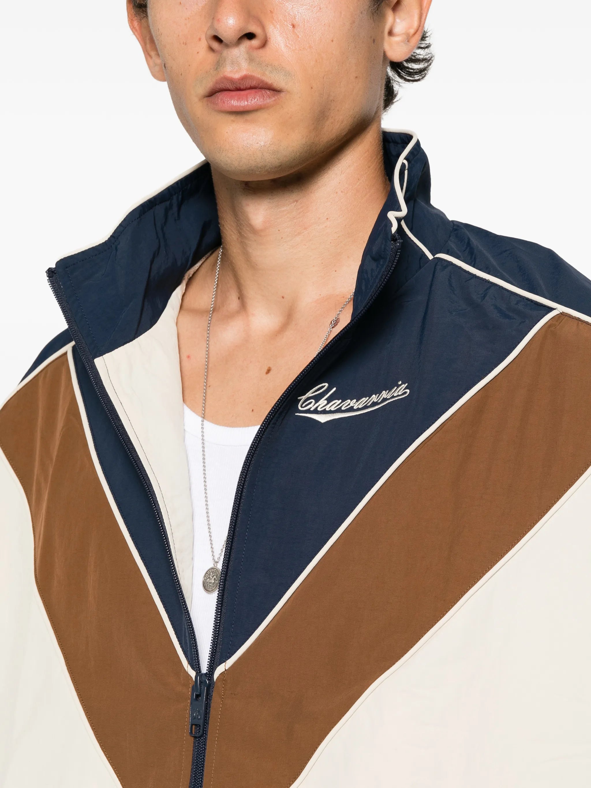 3056100 - Willy Chavarria | ERALDO