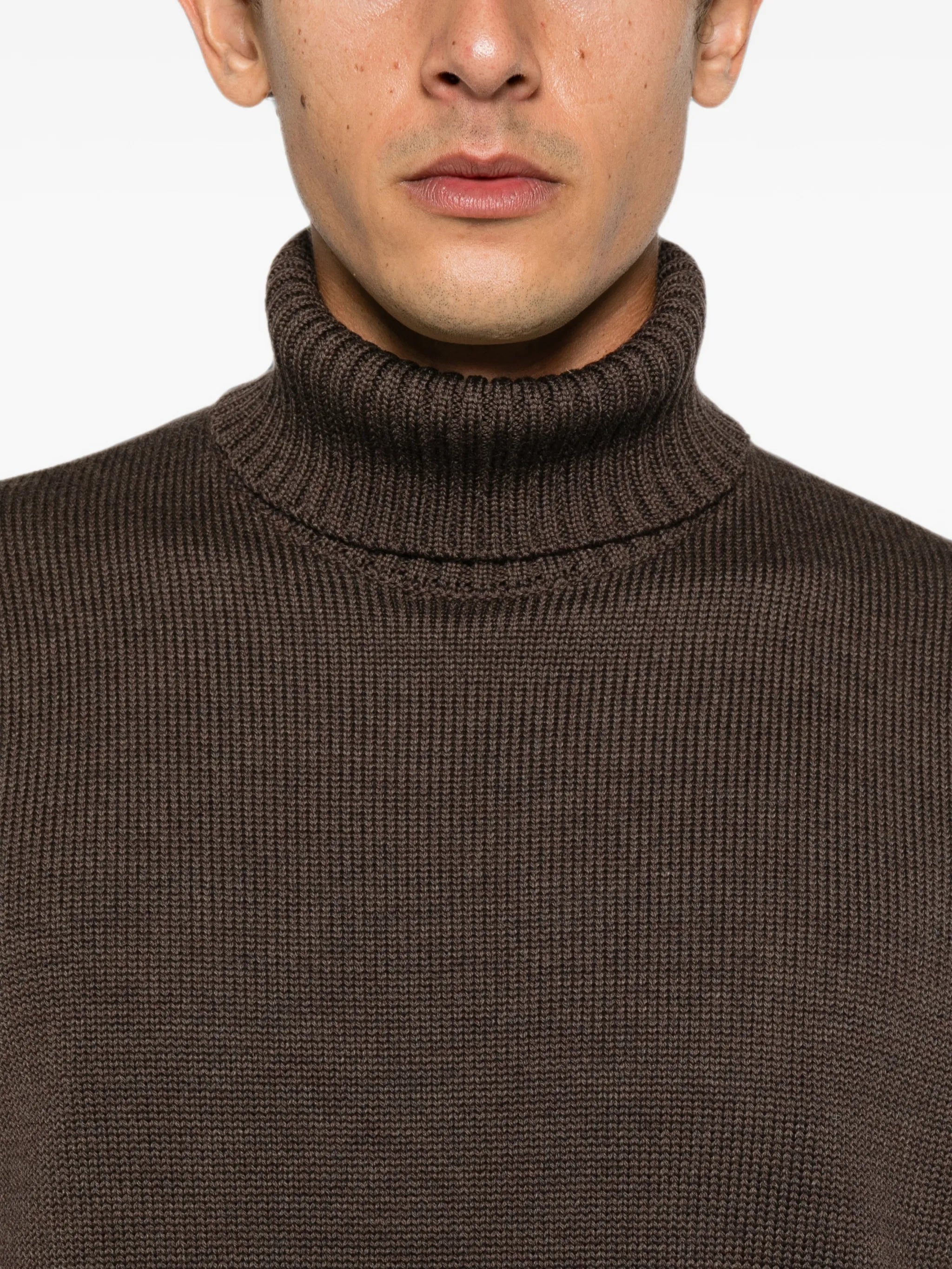 3008759