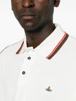 3021098