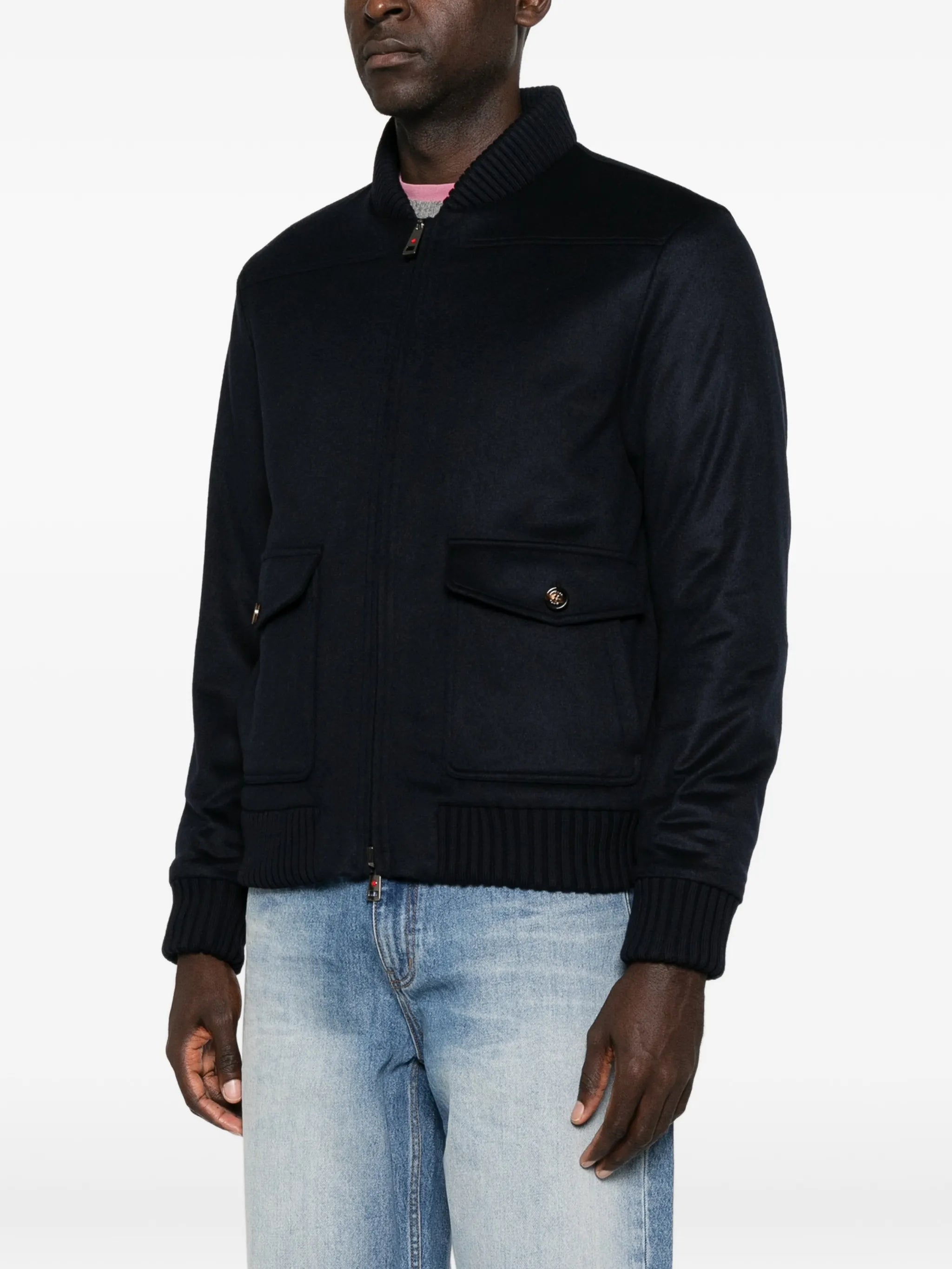 3075061 - Kired | ERALDO