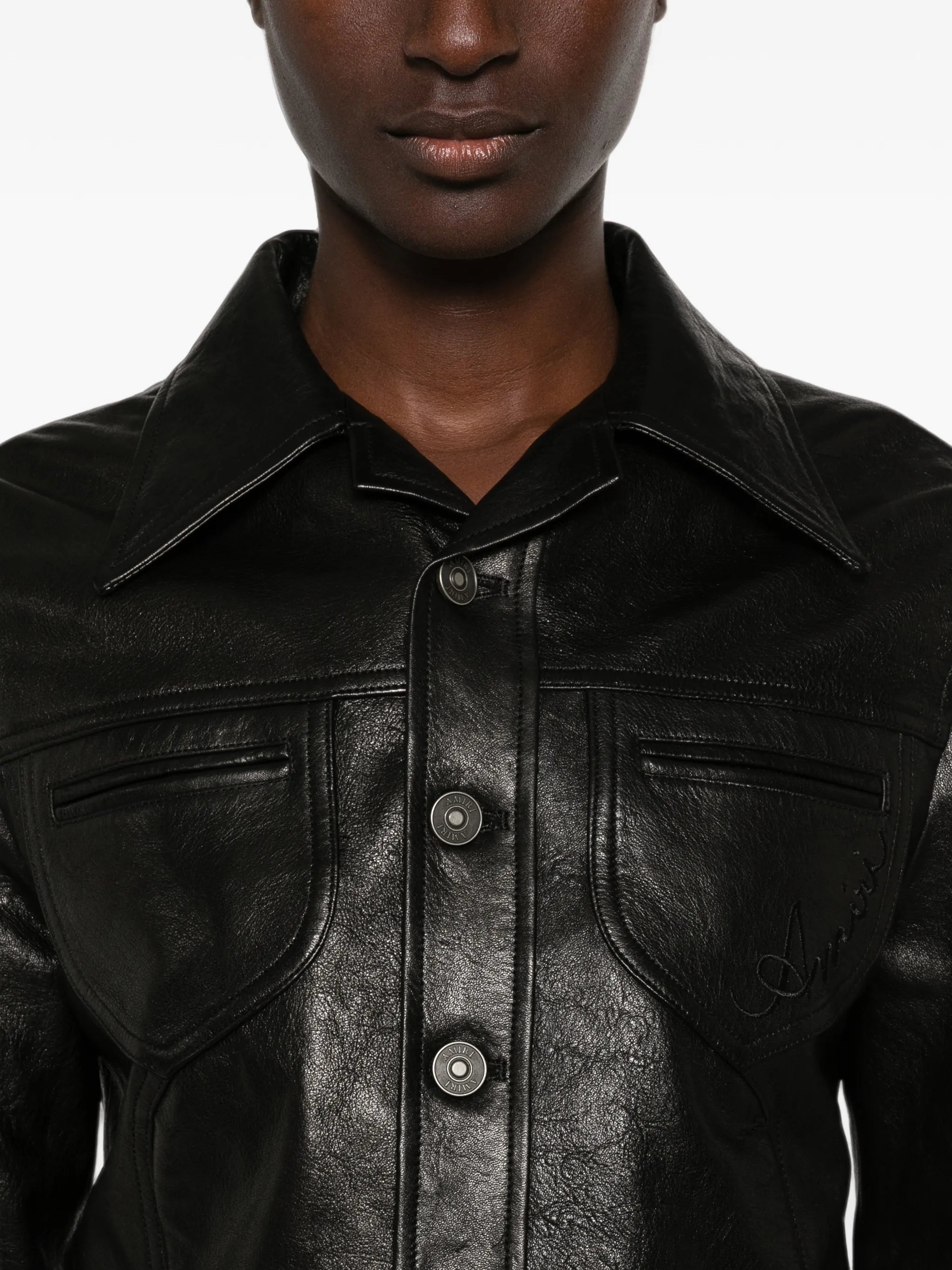 3057883 - Amiri | ERALDO
