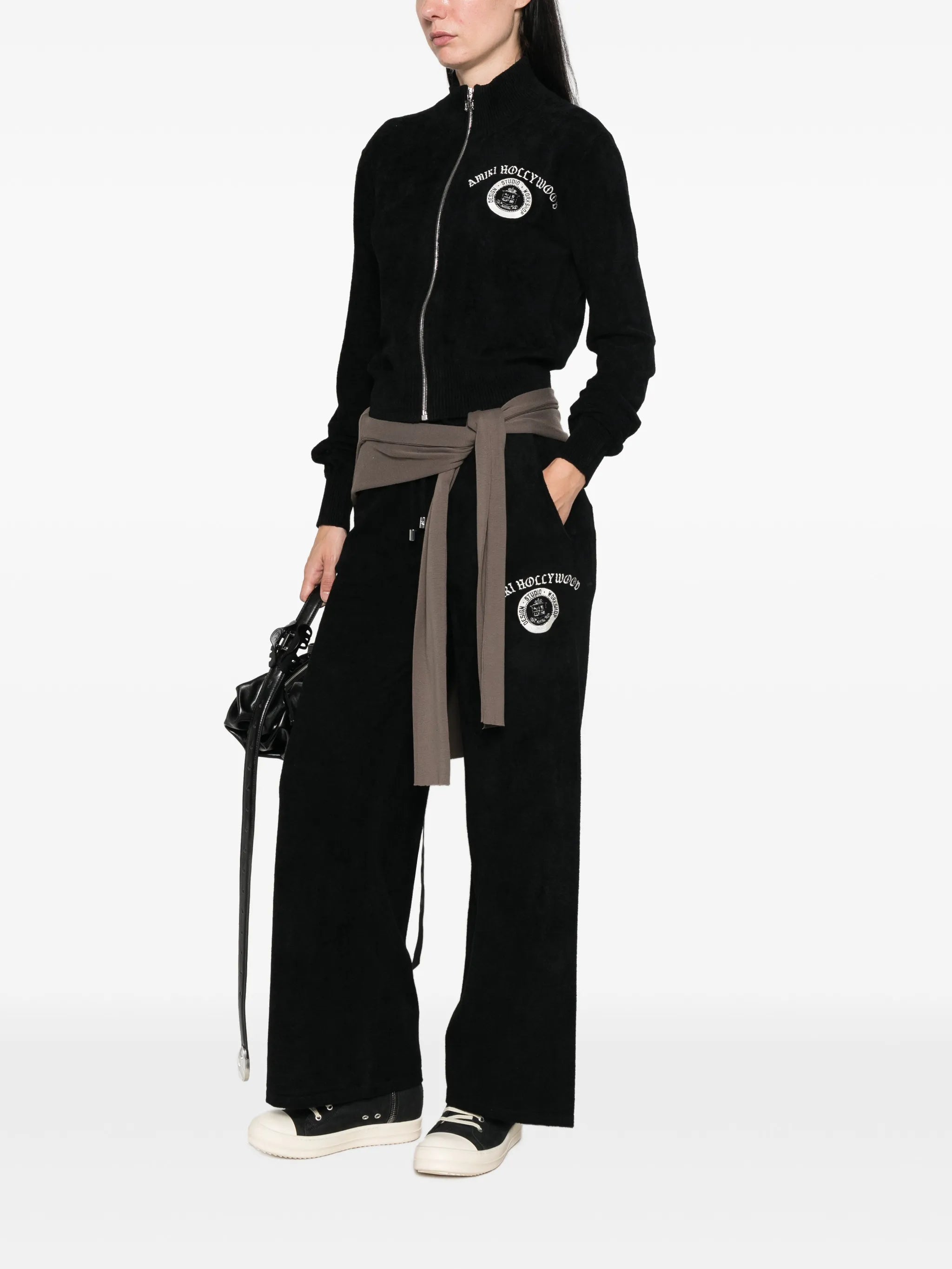 3038999 - Amiri | ERALDO