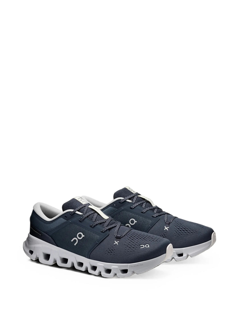 3079167 - On | ERALDO