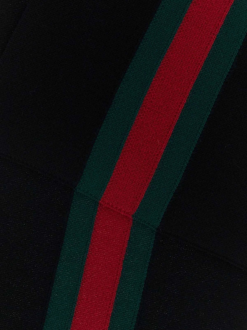 3054689