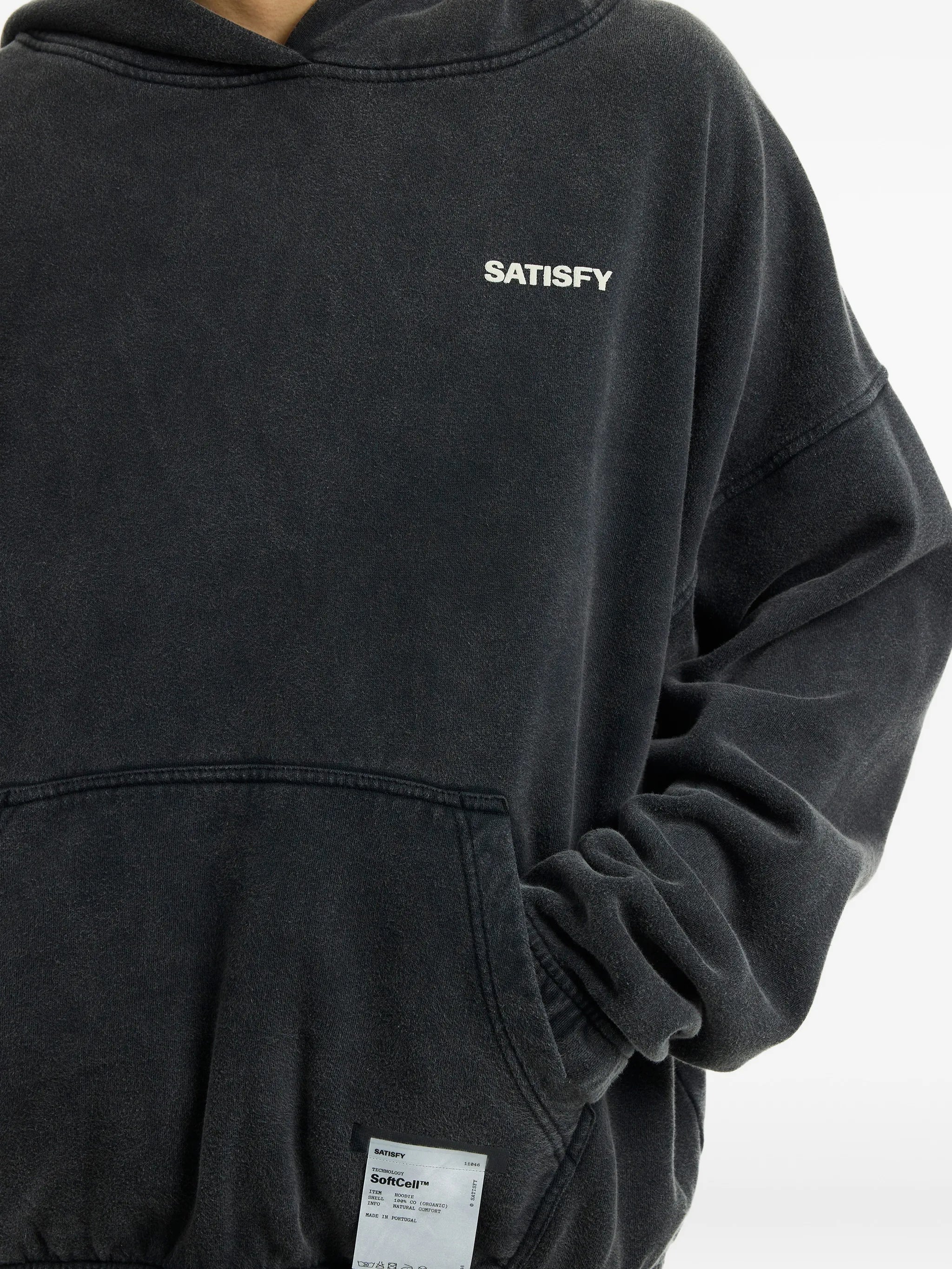 3074113 - Satisfy | ERALDO