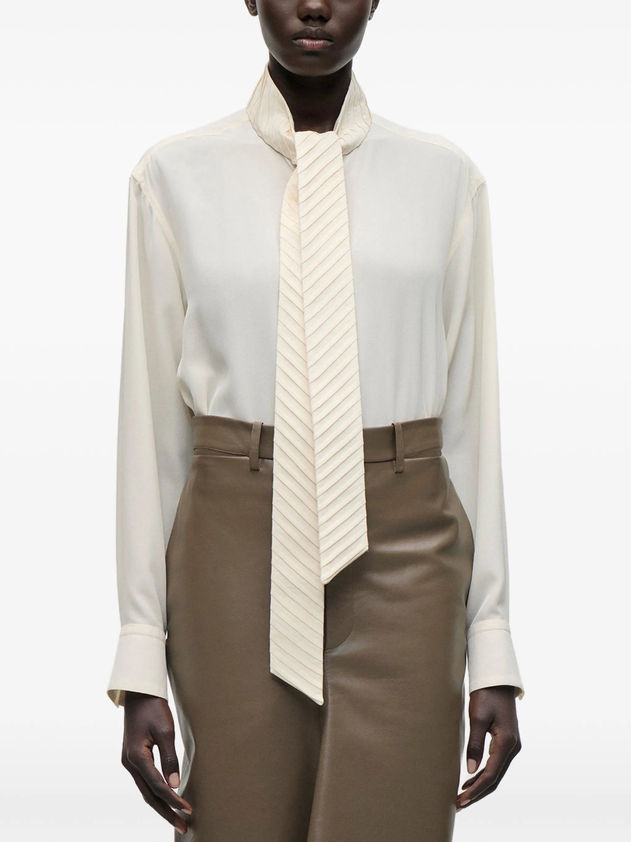 3077943 - Victoria Beckham | ERALDO