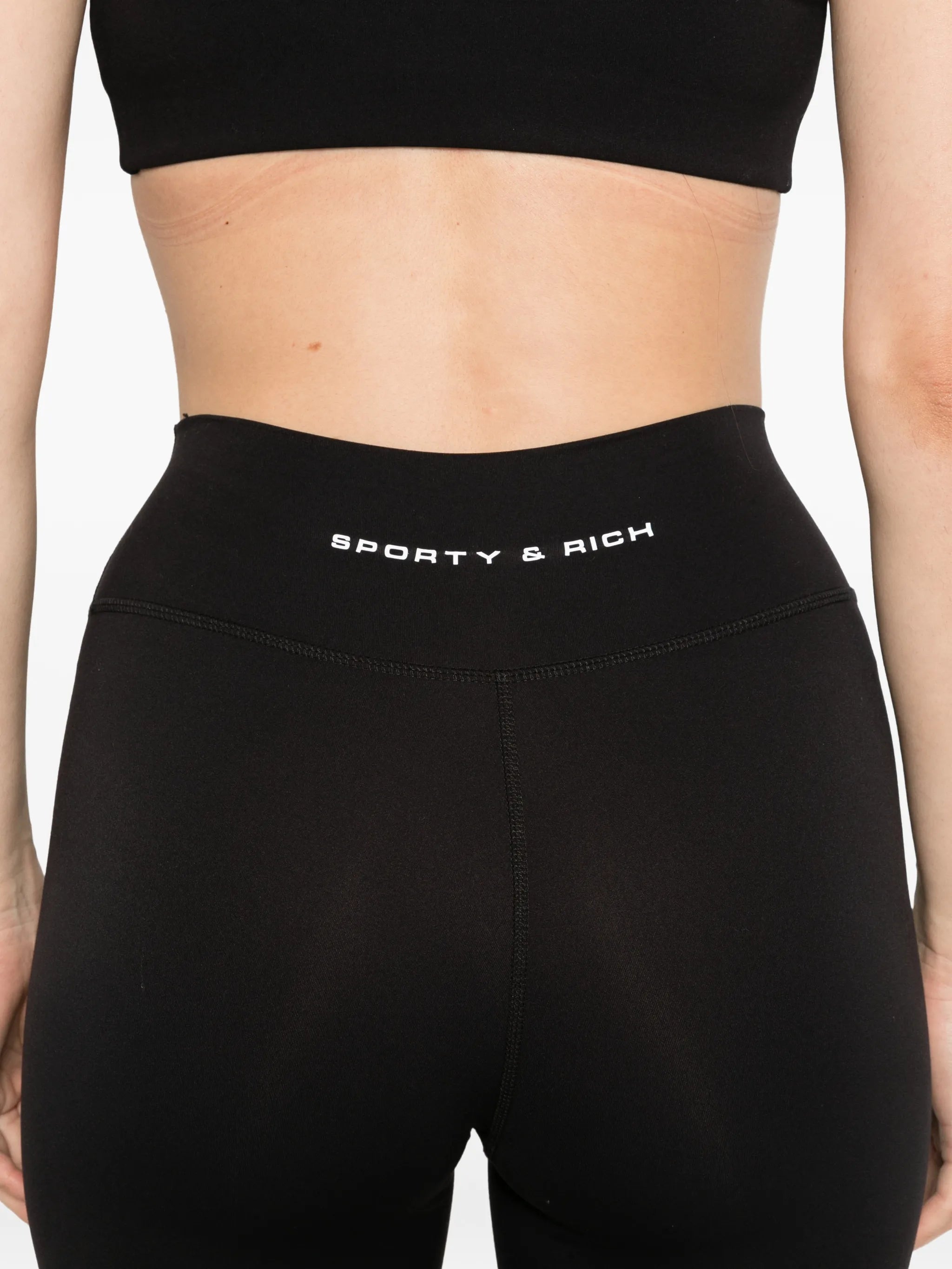 3064385 - Sporty & Rich | ERALDO