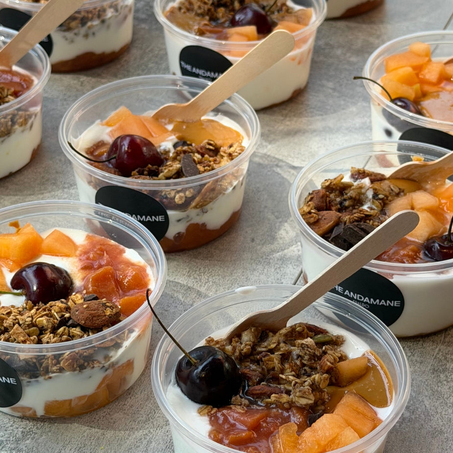 Fresh yogurt with muesli and fresh fruit served during The Andamane AW26 A Morning by the Sea event at Eraldo Store Jesolo.